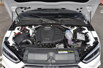 2017款奥迪A5 2.0T自动Sportback 45 TFSI quattro运动型图片