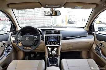 2016款众泰Z300 1.5L手动尊享型图片