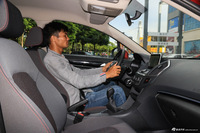 2017款风神AX5 1.4T手动趣尚型