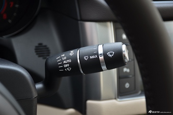 2017款捷豹XFL 2.0T自动200PS精英版