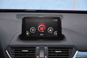 2018款马自达CX-4 2.5L自动四驱蓝天运动版