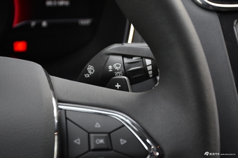 2017款金牛座改款1.5T自动豪华型EcoBoost 180