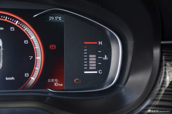 2018款君马MEET3 1.5T 自动豪华型