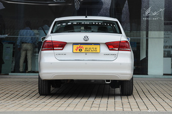 2016款桑塔纳1.6L自动豪华版