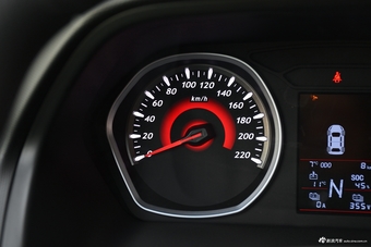 2018款东南DX3 EV400 豪华版