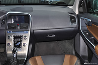 2016款沃尔沃XC60 2.0T自动 T5 AWD智驭版