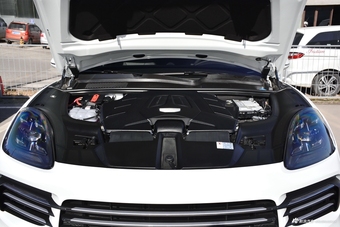 2018款卡宴S 2.9T自动