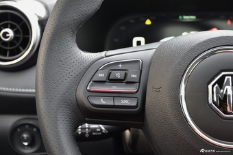 2018款名爵6新能源 45T E-DRIVE智驱混动PILOT超级互联网版