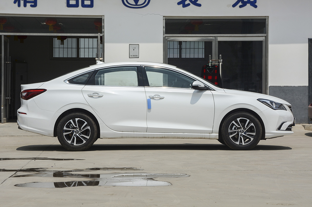 2018款逸动1.6L GDI手动领尚型