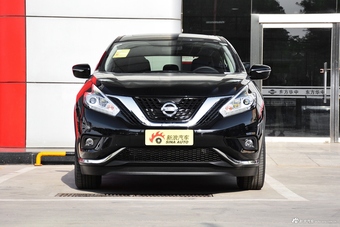 2017款楼兰2.5L自动XL两驱智尚版