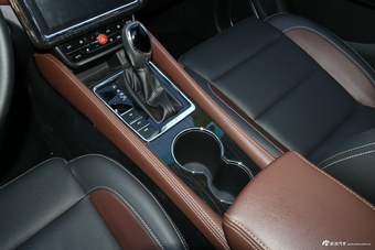 2018款斯威X7 1.5T自动智享型7座