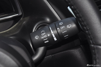 2017款马自达3昂克赛拉 两厢 2.0L 自动运动型