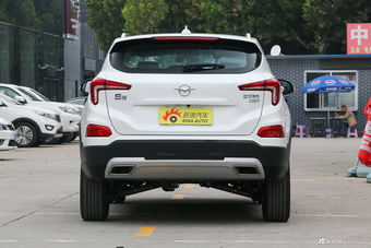 2019款海马S5 1.5T手动精英型230T