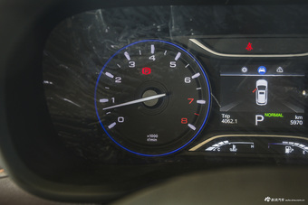 2017款传祺GS3 200T 1.3T自动尊贵版