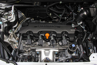 2015款CR-V 2.0L自动两驱风尚版