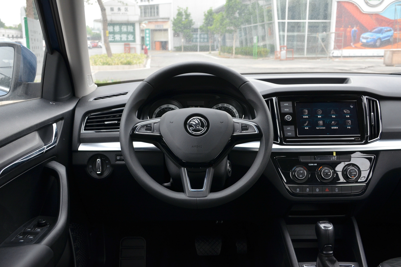 实拍|斯柯达全新SUV 柯米克 配置厚道/品质可靠