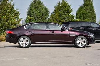 2018款捷豹XFL 2.0T自动200PS精英版