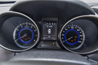 2017款CS35 1.6L手动豪华型