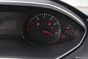 2018款标致308 1.6L自动时尚版