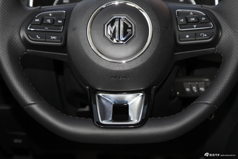 2017款名爵ZS 1.5L手动舒适版 