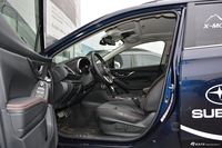2018款斯巴鲁XV 2.0L自动全驱尊贵版EyeSight