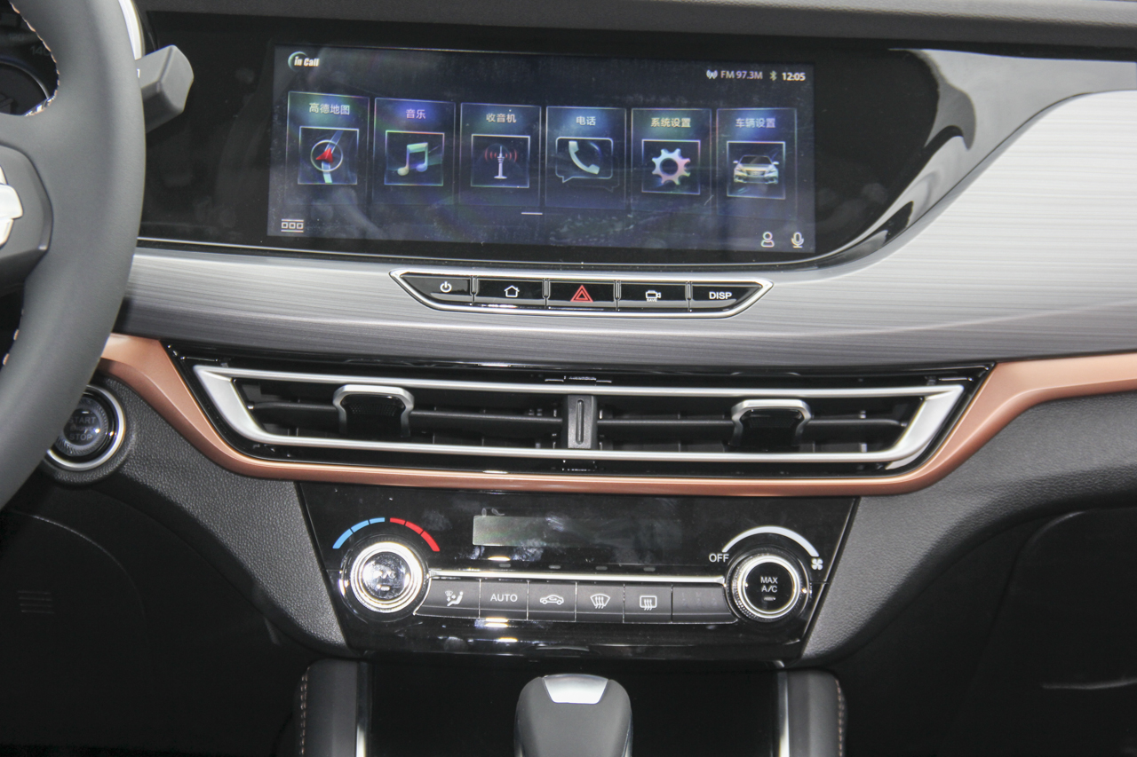 2018款逸动XT 1.6L自动领潮型GDI