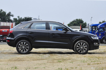 2016款众泰SR7 1.5T手动魔方之路版