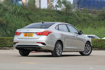 2017款名图1.6T自动智能型GLS