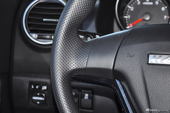 2016款哈弗H6升级版1.5T手动两驱都市型