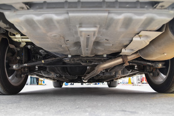 2014款长安 睿骋  1.8T自动尊贵周年版国IV  闪光泰晤士灰