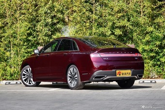 2017款林肯MKZ 2.0H自动尊耀版