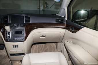 2015款贵士3.5L自动SL