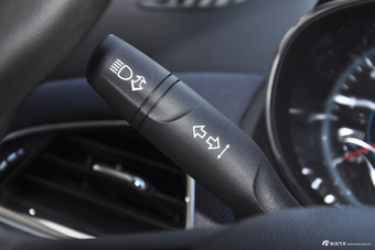 2017款科鲁兹1.5L 自动炫锋版