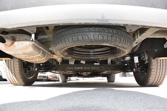 2019款宝骏730 1.5T自动DCT时尚型7座