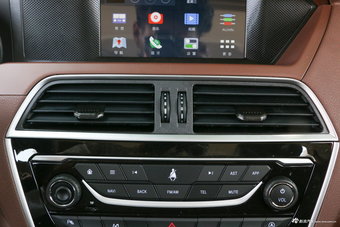 2017款猎豹CS10 1.5T自动尊贵型