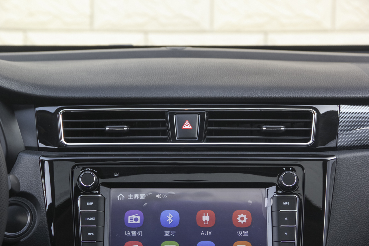 2017款风光580 1.8L手动舒适型