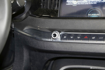 2017款哈弗H2s 1.5T手动精英型 红标