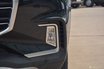 2017上汽大通D90 2.0T自动两驱水星