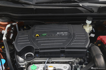 2017款骁途1.6L自动两驱都市时尚型