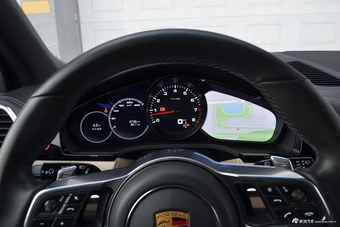 2018款卡宴3.0T自动