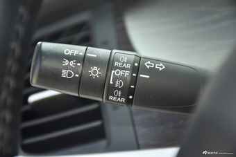 2016款杰德1.8L CVT豪华尊享版5座