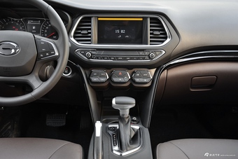 2017款传祺GS4 1.3T自动两驱精英版200T G-DCT