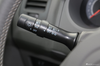 2016款黄海N1 2.8T手动柴油两驱运动版JE493ZLQ4CB