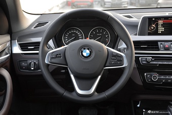 2016款宝马X1 1.5T自动sDrive18Li豪华型