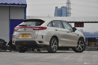 2017款本田UR-V 2.0L 370TURBO自动四驱尊耀版