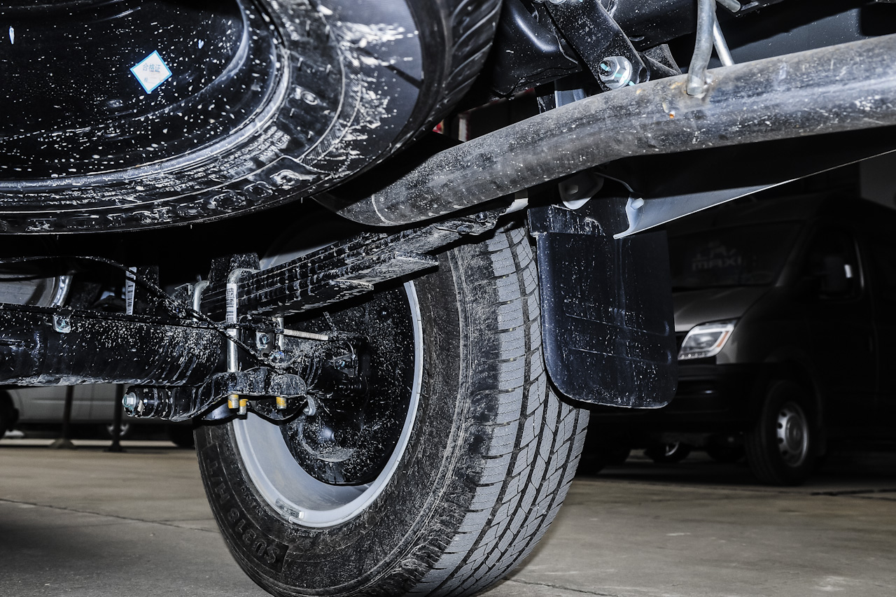 2015款帅铃T6 2.8T手动柴油进取型长轴HFC4DA1-2C