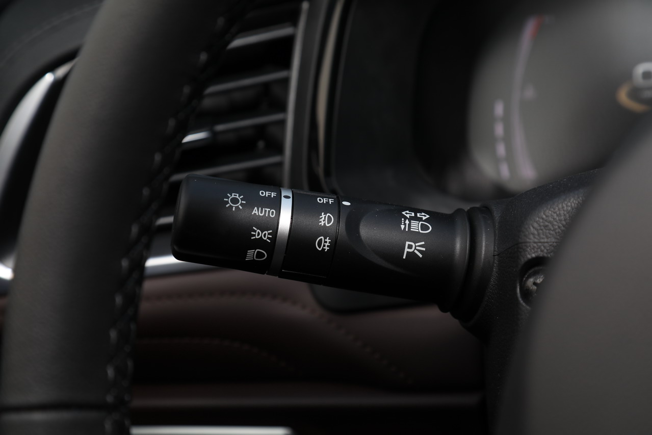 2019款哈弗F7 2.0T自动高配版