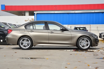2019款宝马3系2.0T自动运动套装320Li M 