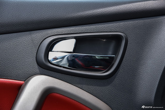 2015款海马S5 1.5T手动智能豪华型运动版