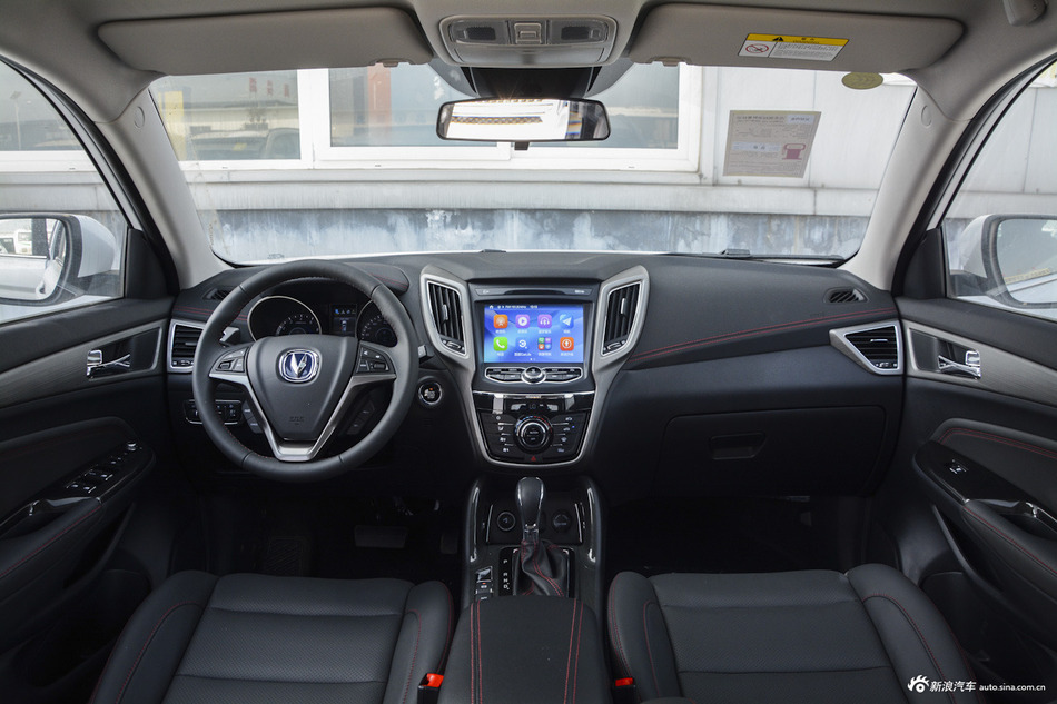 2017款CS75尚酷版1.8T自动四驱豪华型